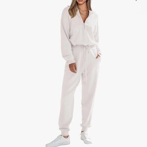 NWT Medium 2 Piece Quarter-Zip Sweater & Jogger Pants - White Athleisure Set